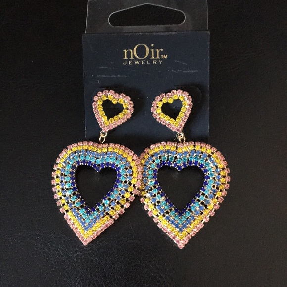 nOir Jewelry Jewelry - New Noir 5 Color double hearts earrings